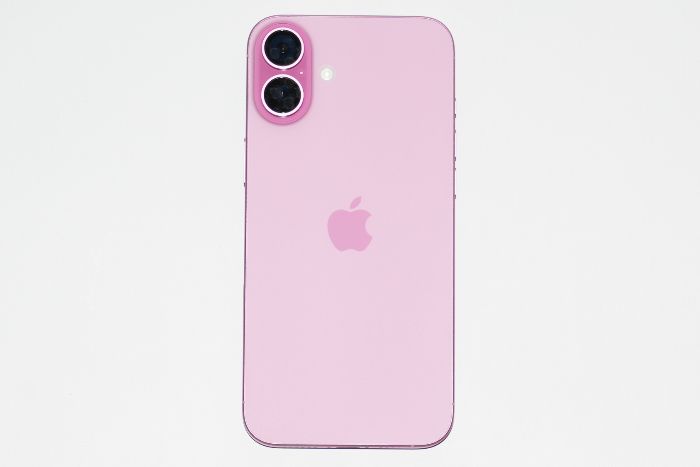 iPhone16 Plus本体カメラ側