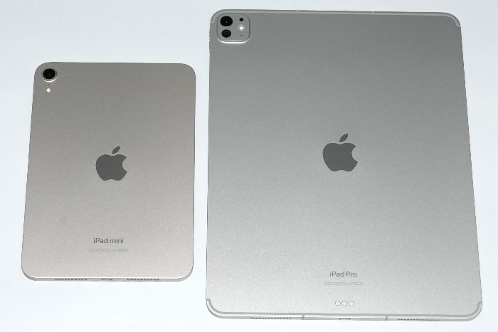 iPad mini(A17 Pro)とiPad Pro13インチの大きさ比較